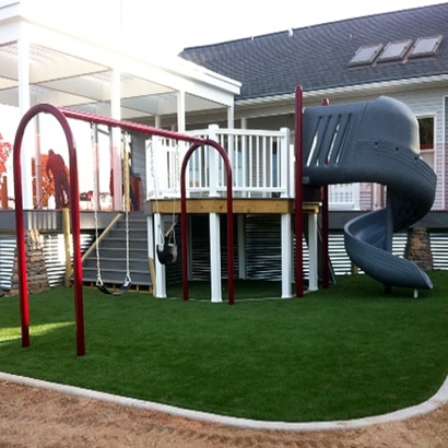Synthetic Grass Justice Illinois Childcare Facilities Deck
