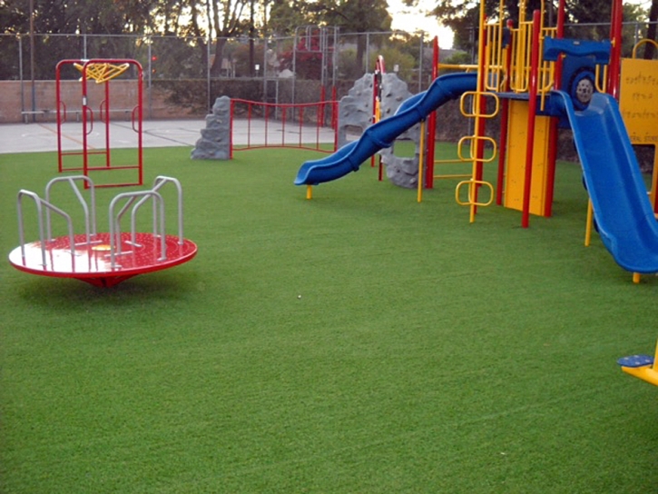 Synthetic Grass Lisle Illinois Childcare Facilities Fountans